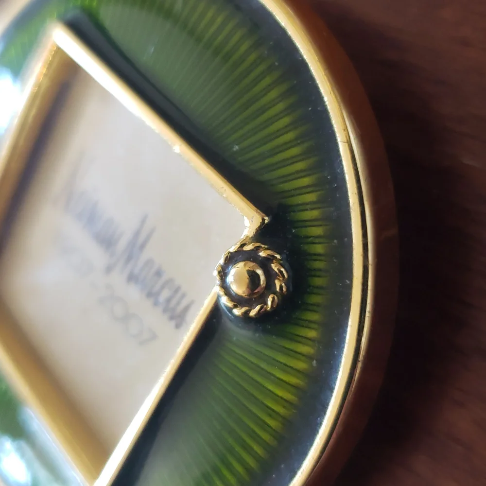 JAY STRONGWATER x NEIMAN MARCUS Collab Collectors Mini Frame Green Gold - Picture 3 of 10